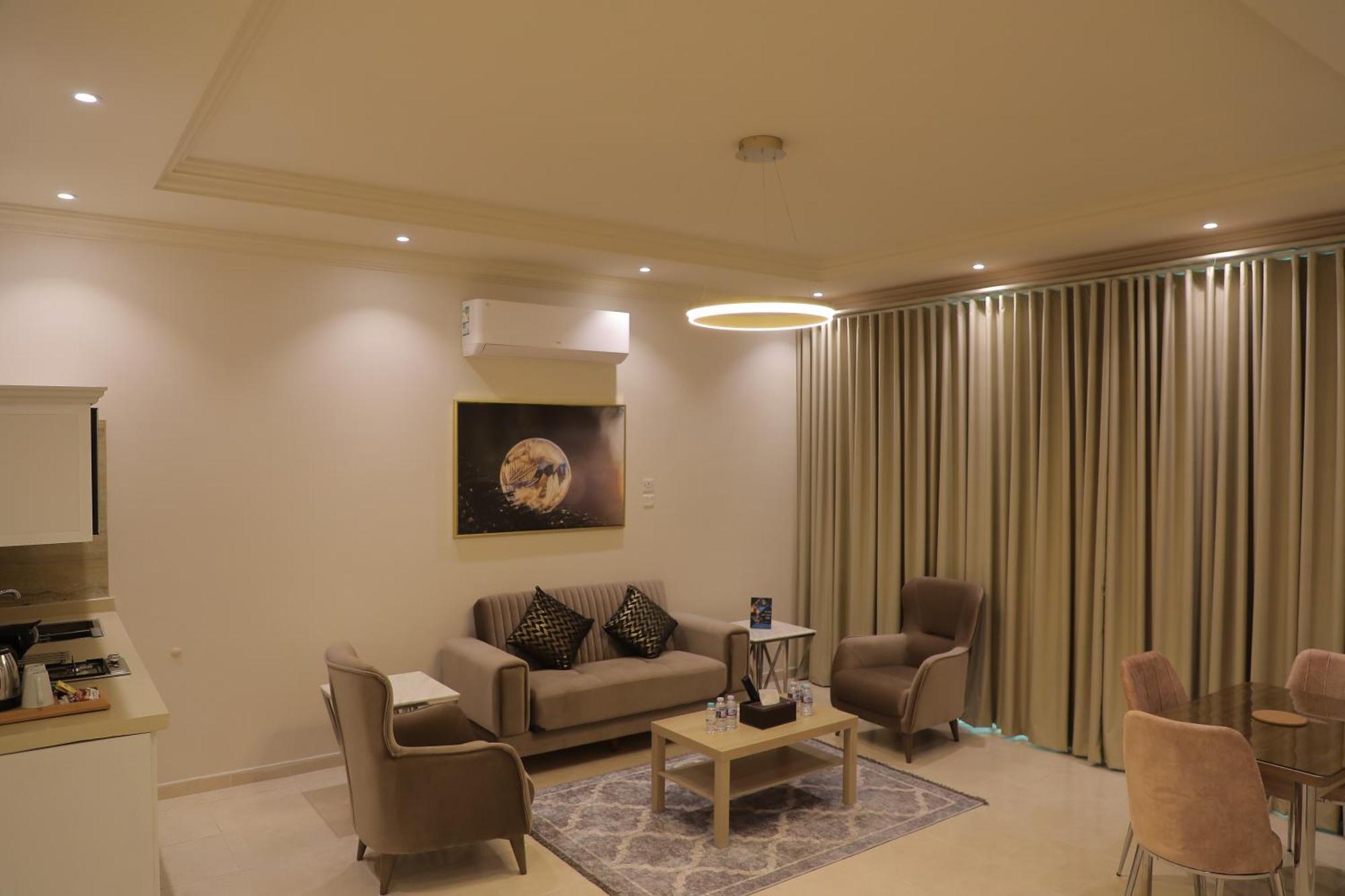 Cheney Parkin Apartment